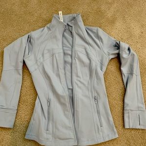 Light blue Lululemon Define size 6 zip jacket.excellent like new!